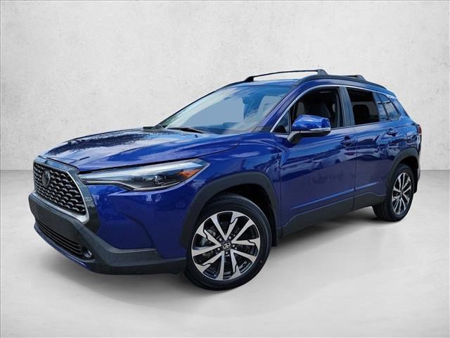 Used 2024 Toyota Corolla Cross XLE w/ Convenience Package image 1