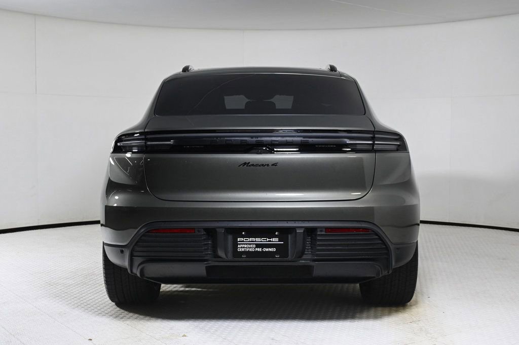 Certified 2025 Porsche Macan 4 Electric image 6