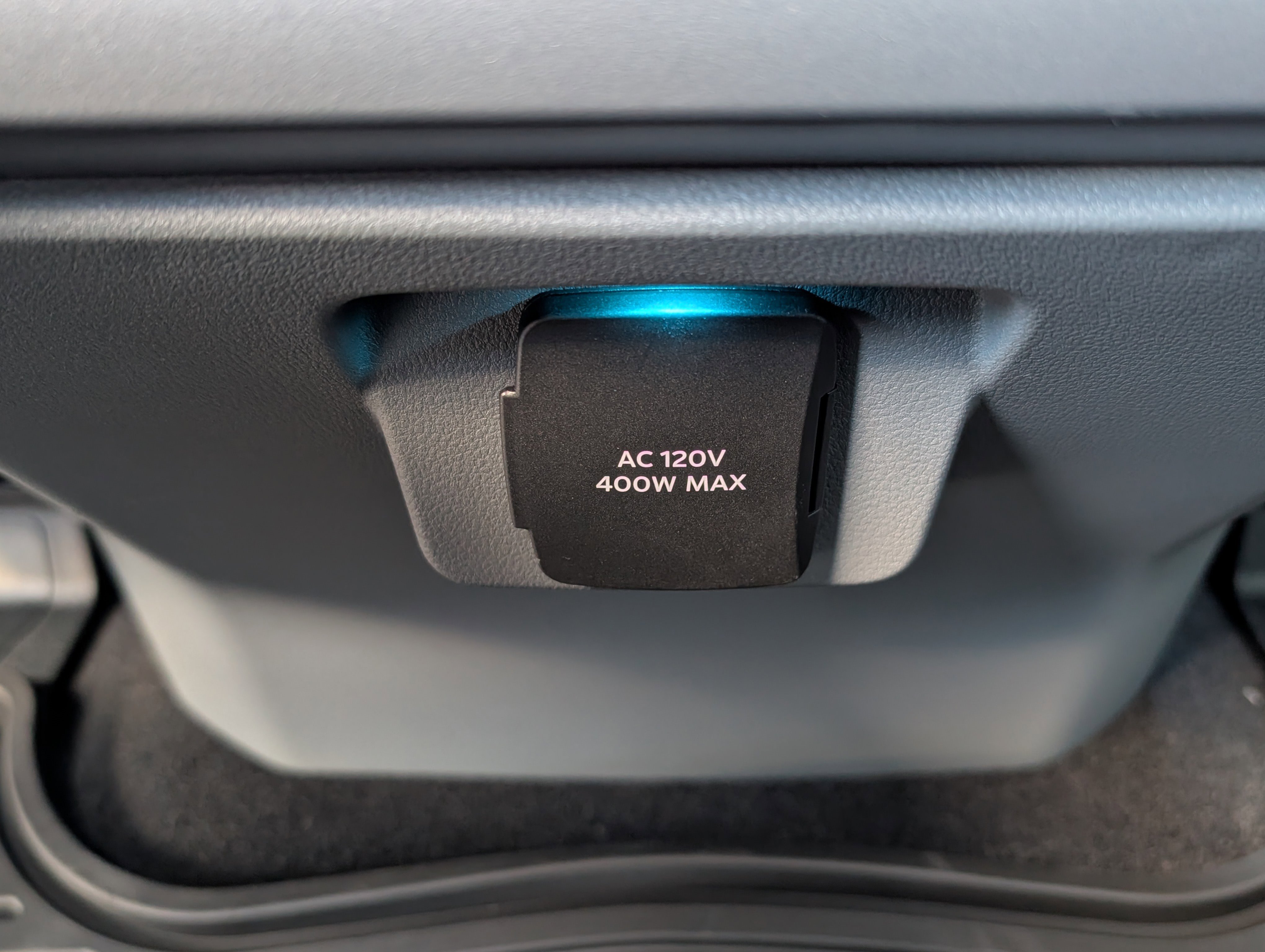 New 2025 Ford F150 XLT w/ Equipment Group 302A MID image 12