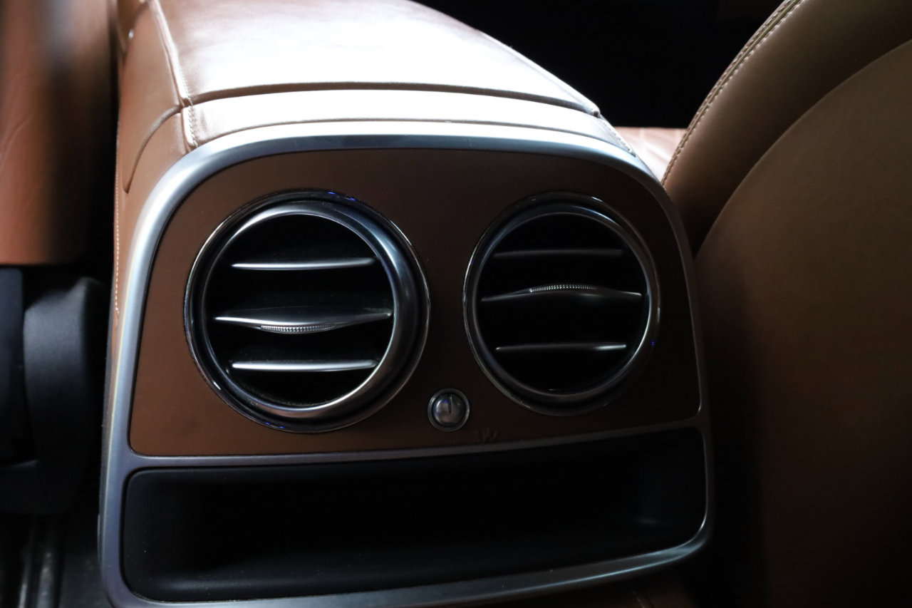 Used 2015 Mercedes-Benz S 550 4MATIC Coupe image 16