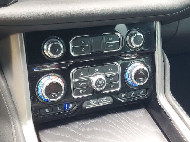 Used 2022 GMC Yukon XL Denali image 28