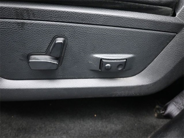 Used 2015 RAM 1500 Sport w/ Convenience Group image 33