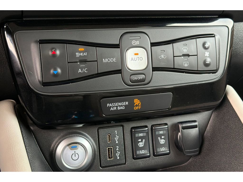 Used 2020 Nissan Leaf SL Plus FWD image 23