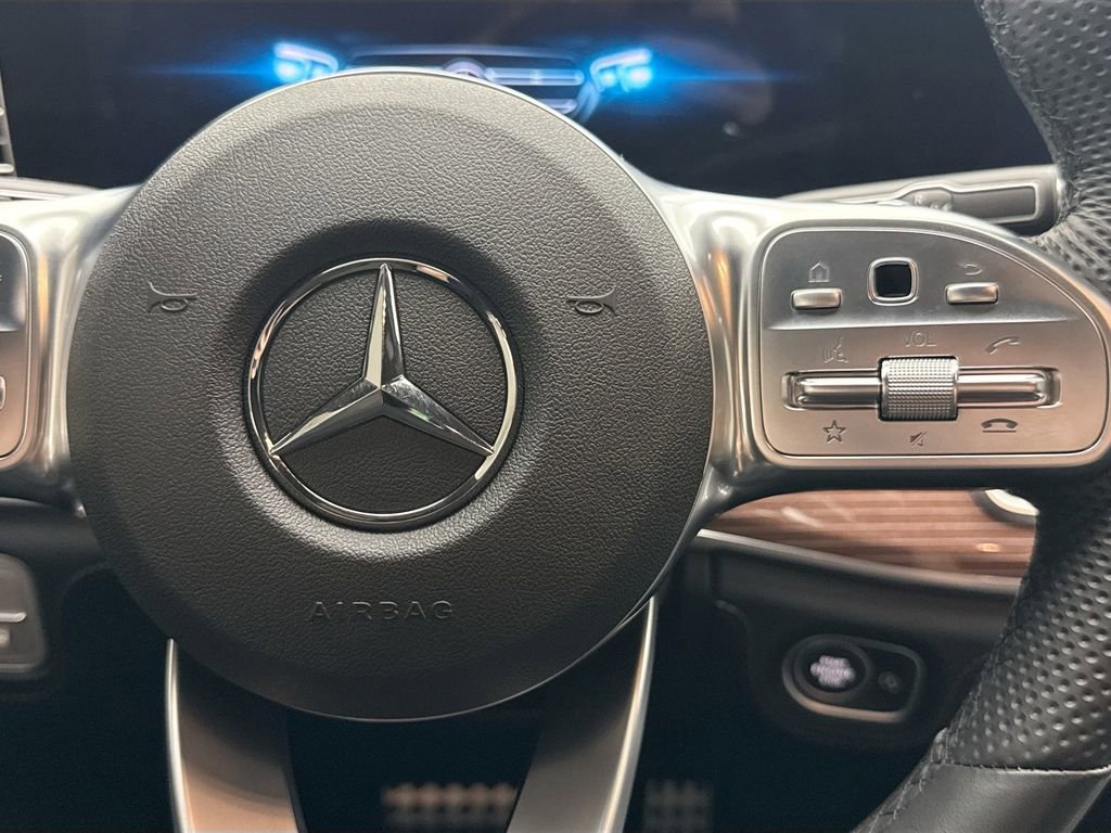 Used 2023 Mercedes-Benz GLS 580 4MATIC image 12