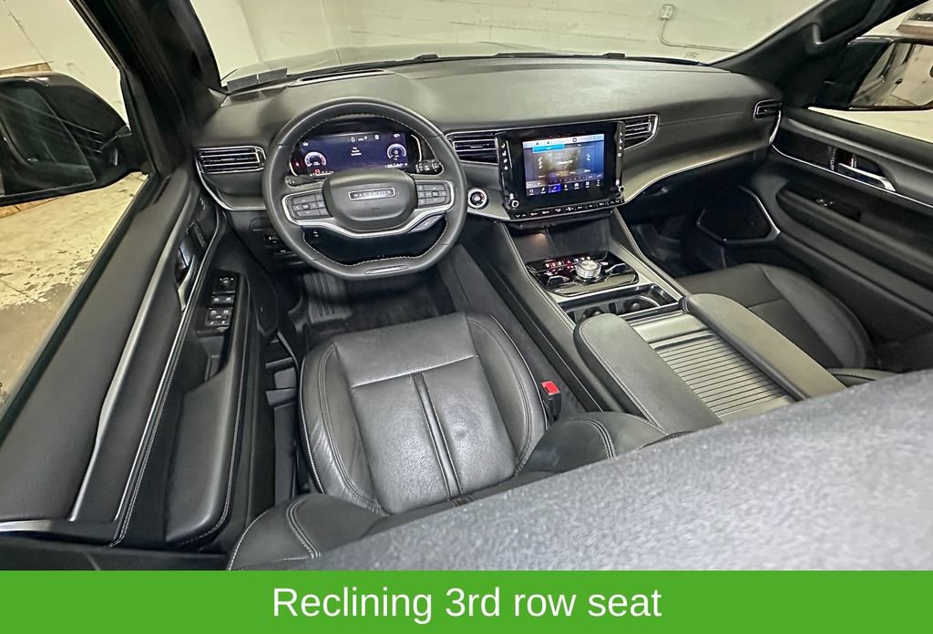 Certified 2024 Jeep Wagoneer Series II w/ Convenience Group I image 13