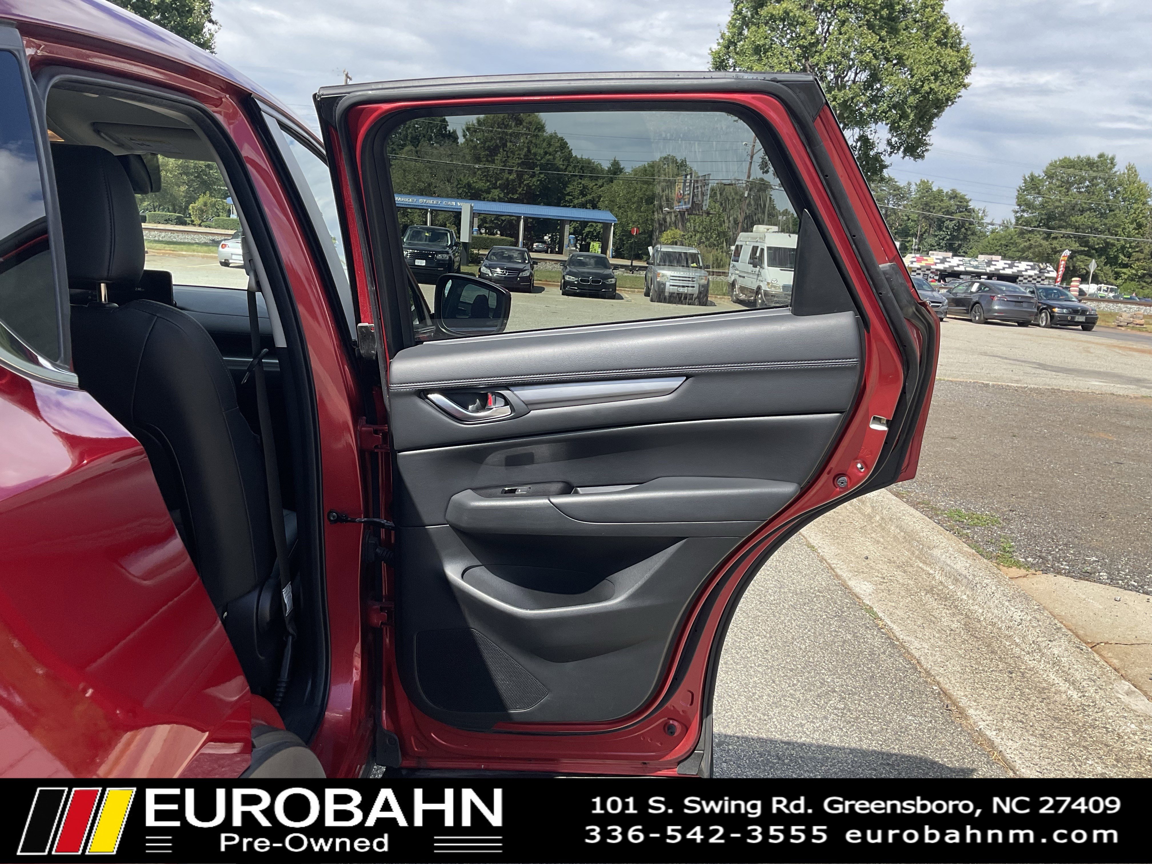 Used 2021 MAZDA CX-5 Touring image 19