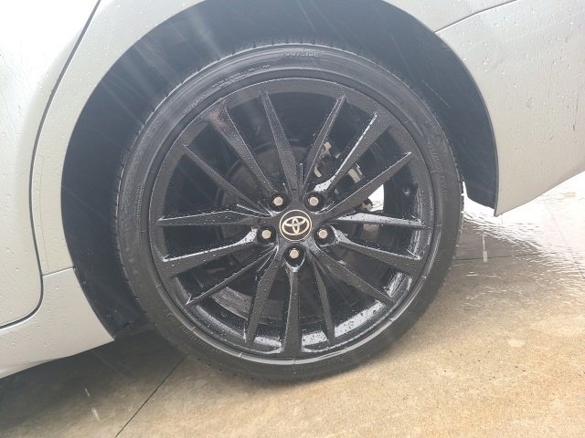 Used 2024 Toyota Camry XSE image 11