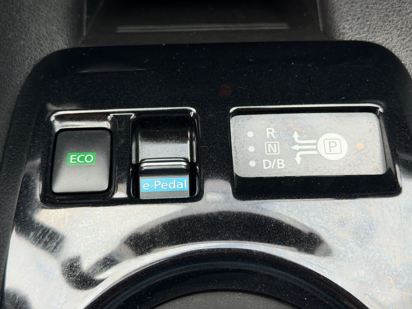 Certified 2023 Nissan Leaf SV Plus FWD image 26