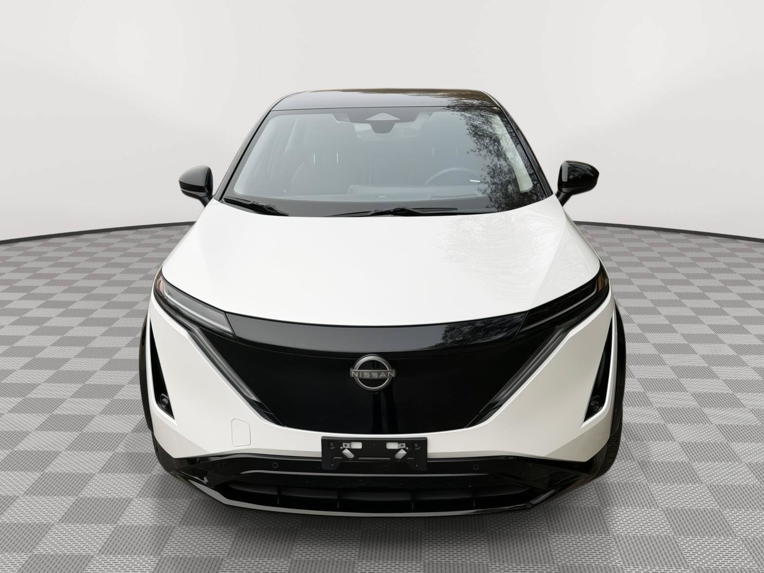 Certified 2024 Nissan Ariya AWD image 2