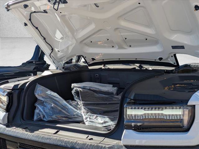 New 2026 GMC Hummer EV SUV image 18