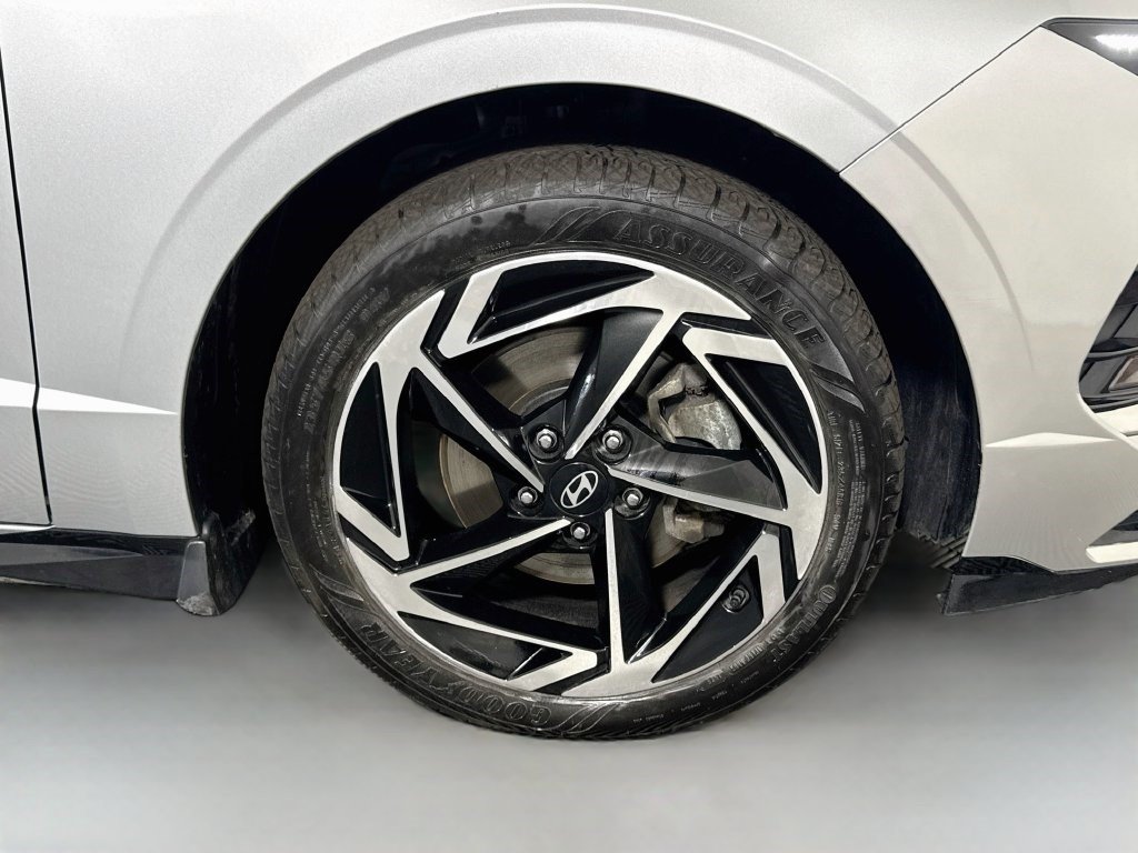 Used 2024 Hyundai Sonata SEL w/ Convenience Package FWD image 31