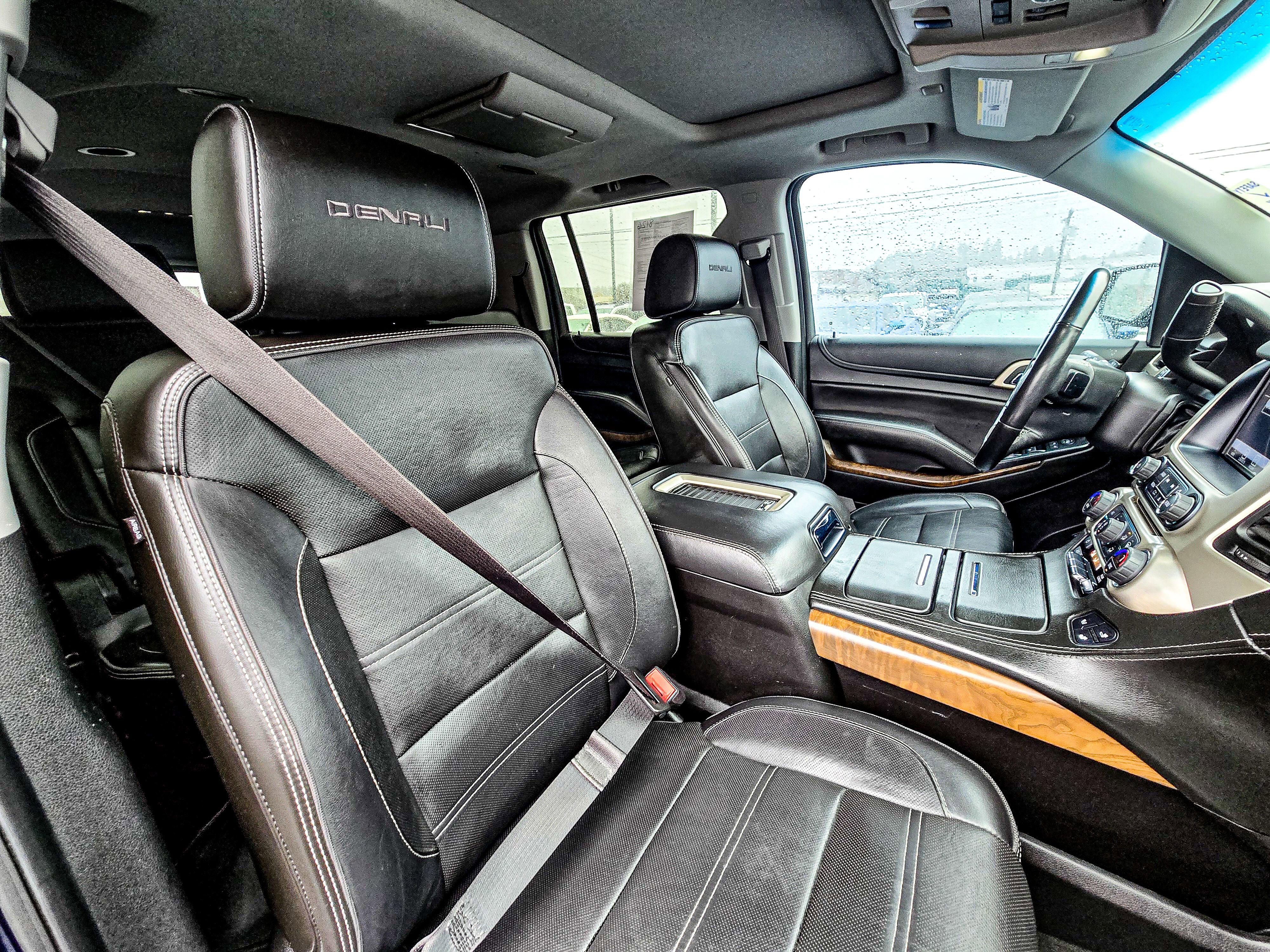 Used 2018 GMC Yukon XL Denali w/ Denali Ultimate Package image 15