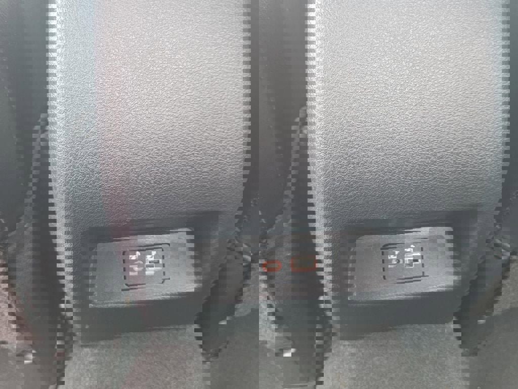 Certified 2024 Nissan Altima 2.5 SR image 25