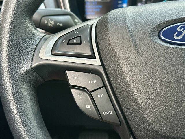 Used 2020 Ford Fusion SE FWD image 27