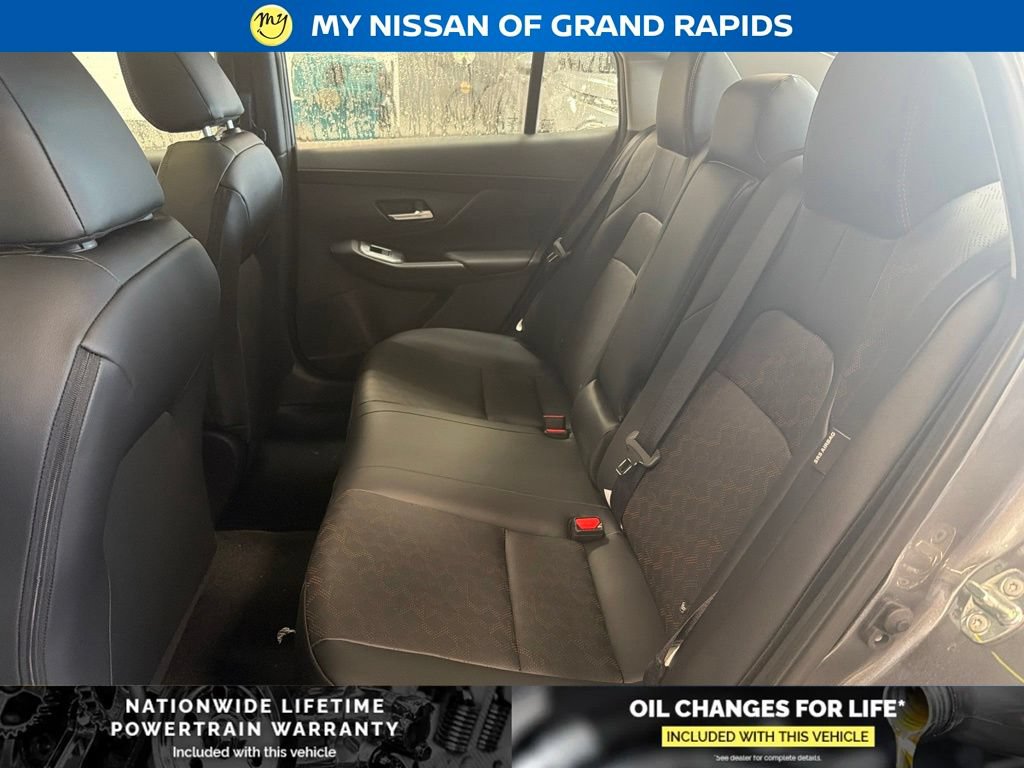 New 2026 Nissan Sentra SR w/ SR Premium Package FWD image 12