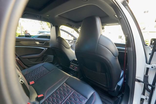 Used 2022 Audi RS 6 4.0 TFSI quattro image 93