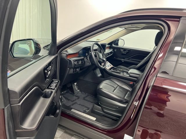 Certified 2023 Lincoln Aviator Reserve w/ Equipment Group 201A AWD/4WD image 12