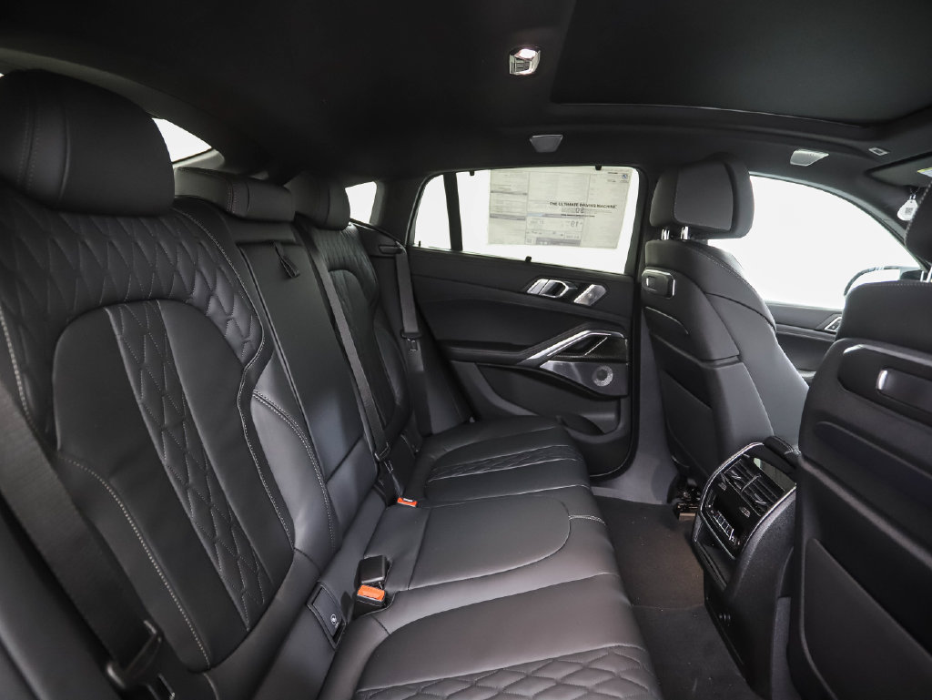 New 2027 BMW X6 M60i AWD/4WD image 27