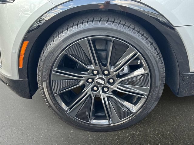 Certified 2024 Cadillac Lyriq Sport AWD/4WD image 9