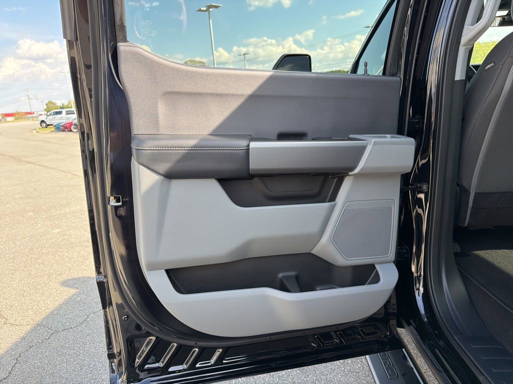 New 2026 Ford F250 XL w/ STX Appearance Package image 15