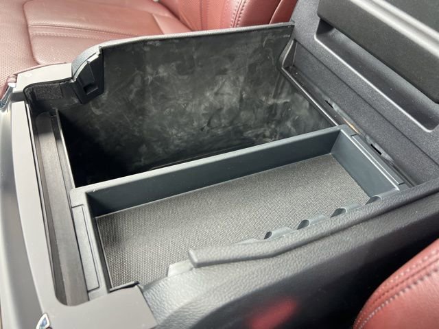 Certified 2023 Ford Expedition Limited image 18