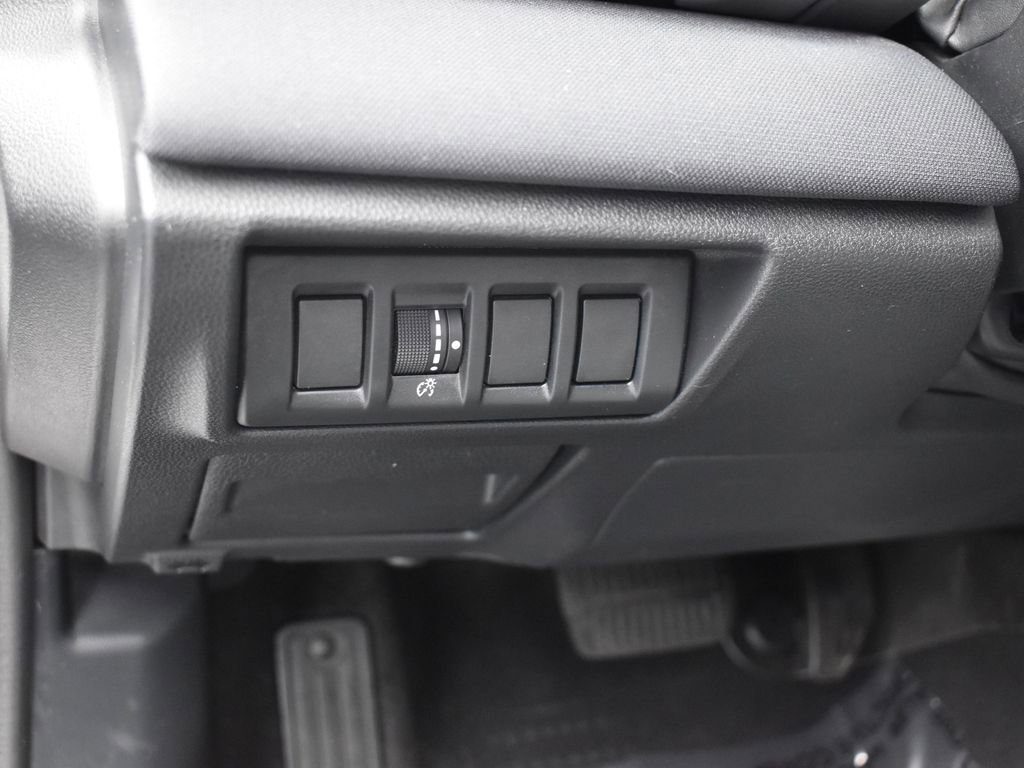 Used 2022 Subaru Outback Premium image 12