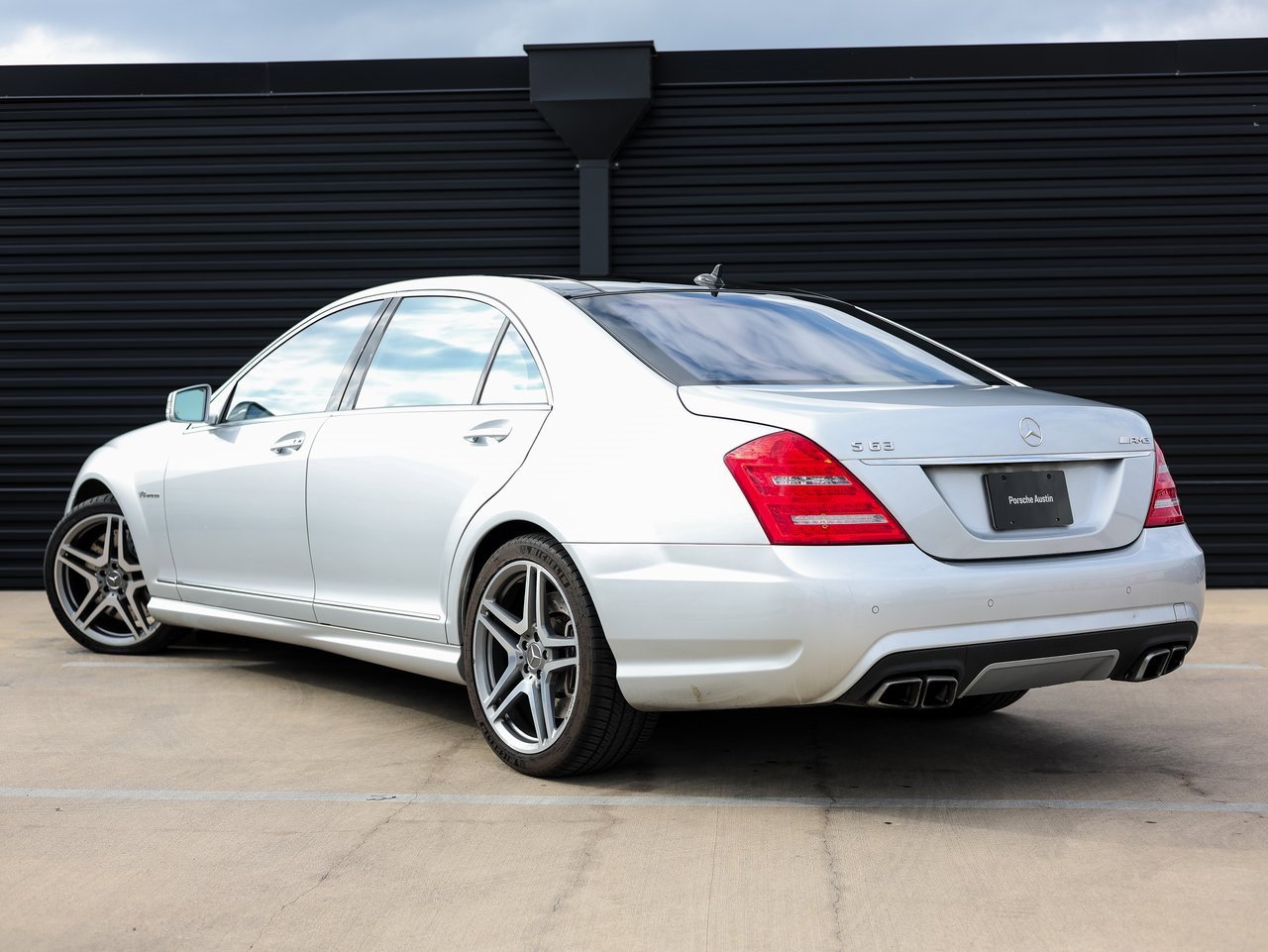 Used 2012 Mercedes-Benz S 63 AMG image 3