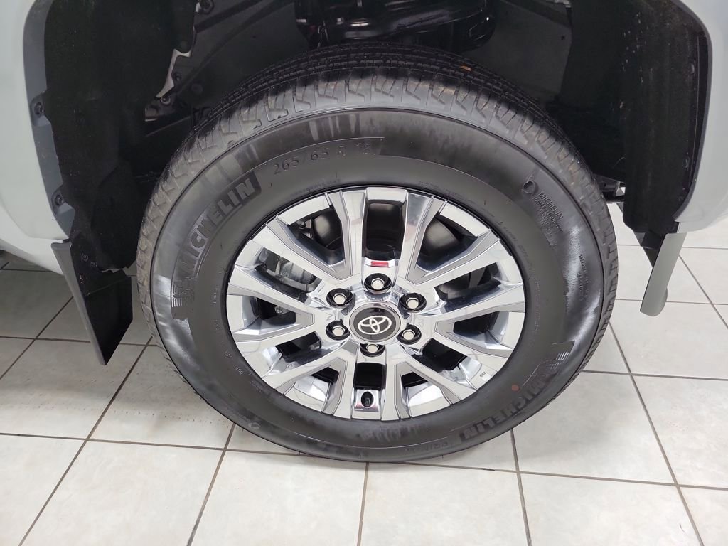 Used 2025 Toyota Tacoma Limited image 51
