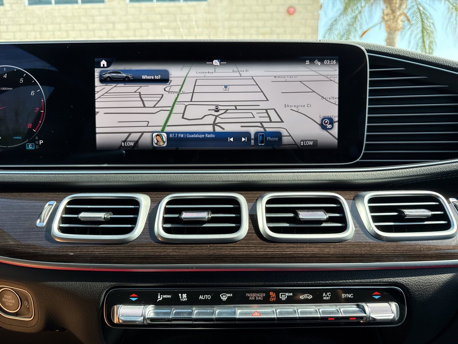 Used 2025 Mercedes-Benz GLE 450 4MATIC Coupe image 29