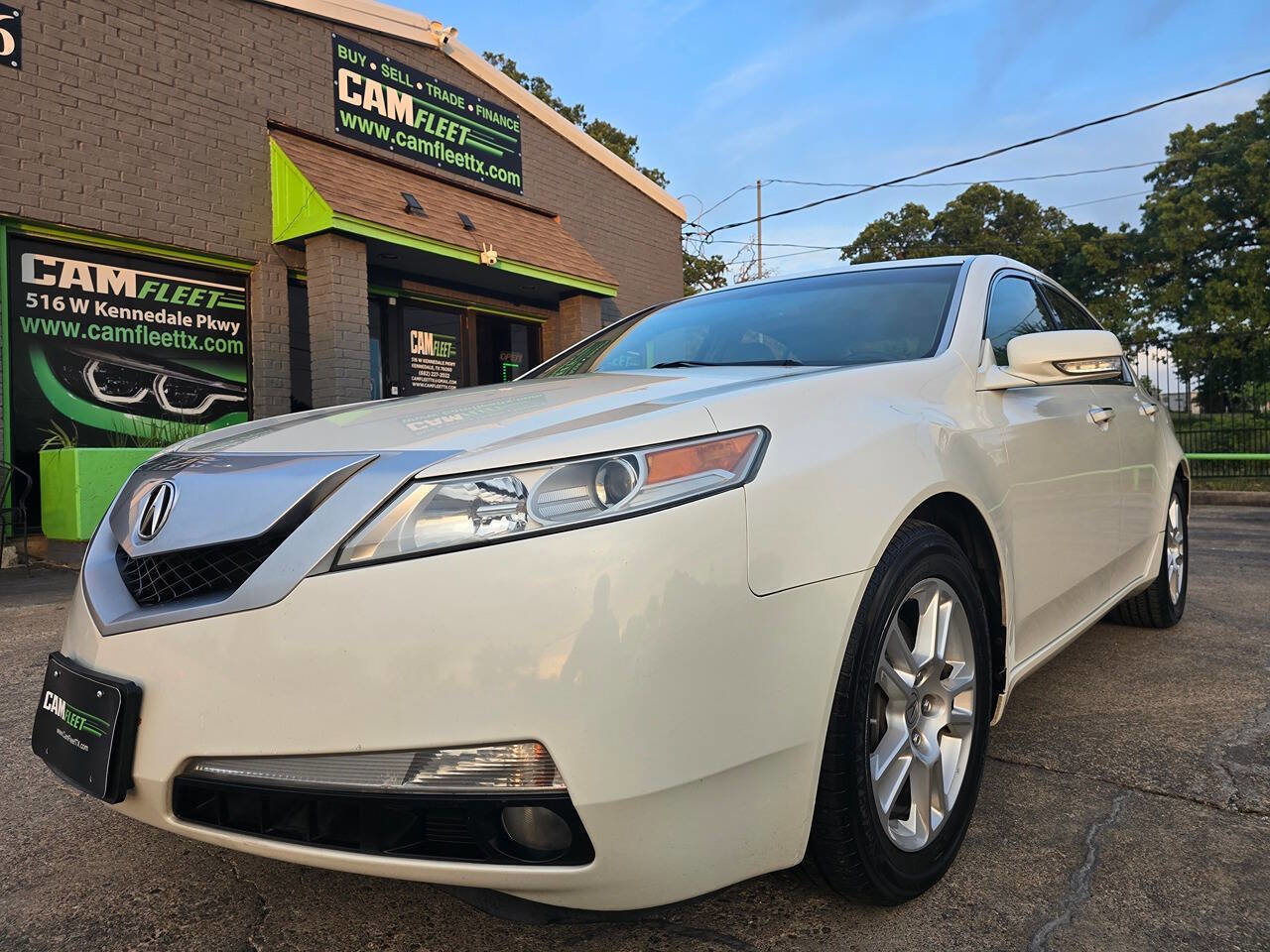 Used 2011 Acura TL w/ Technology Package image 2