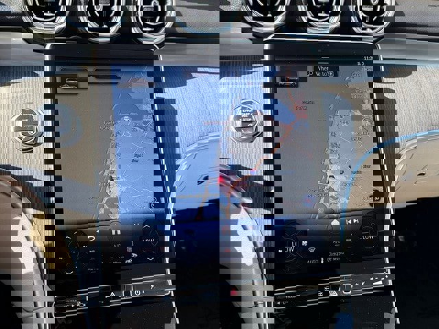 New 2025 Mercedes-Benz C 300 Sedan image 22