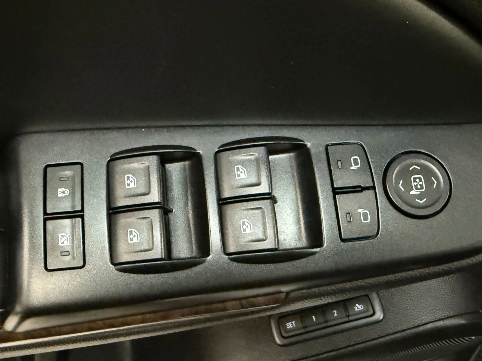 Used 2015 Chevrolet Tahoe LT image 26
