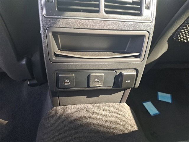 Used 2025 Jaguar F-PACE R-Dynamic S image 14