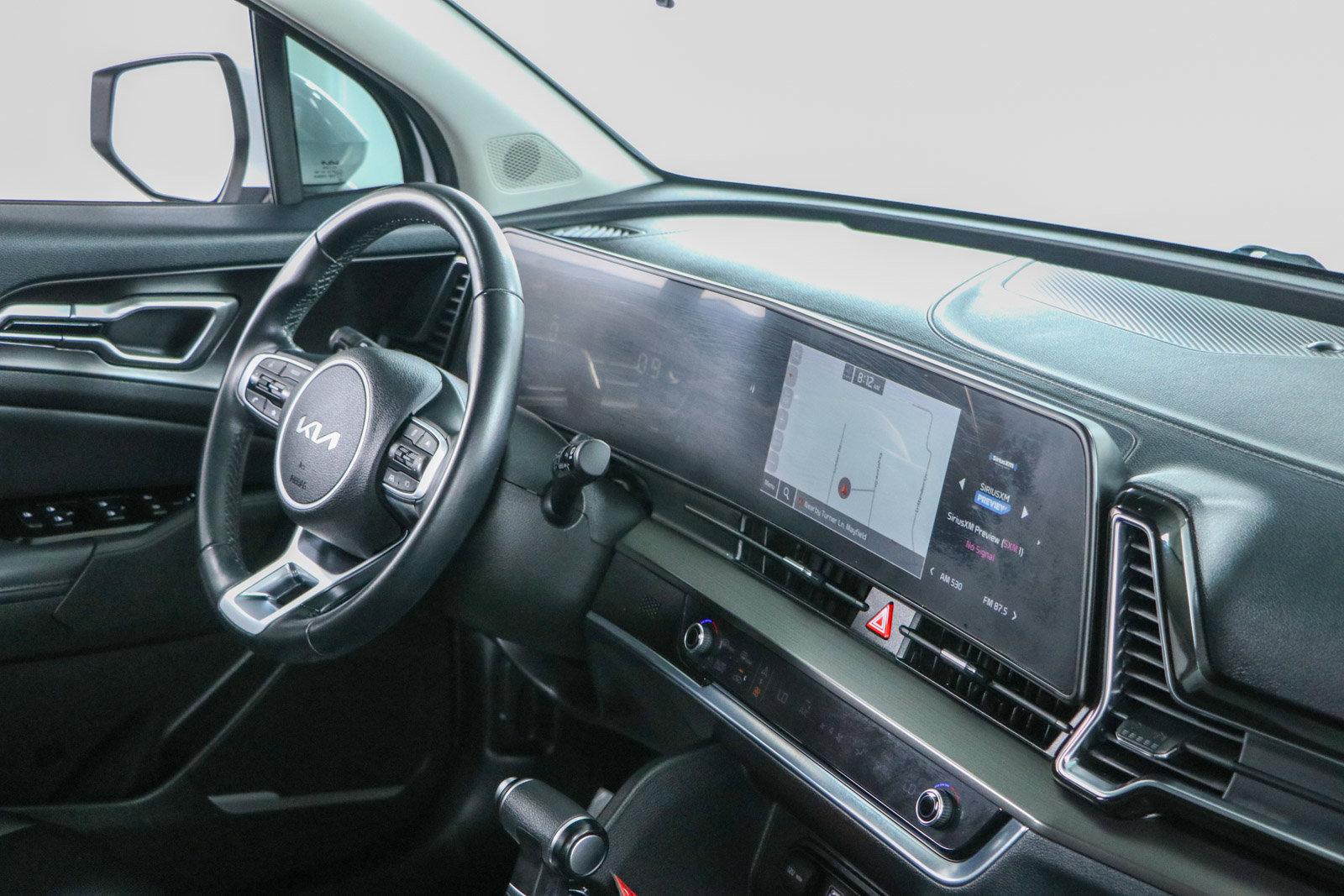 Used 2023 Kia Sportage EX FWD image 25