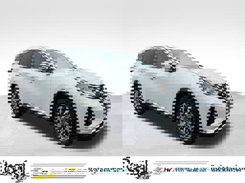 Used 2021 Nissan Murano SL w/ SL Moonroof Package image 2