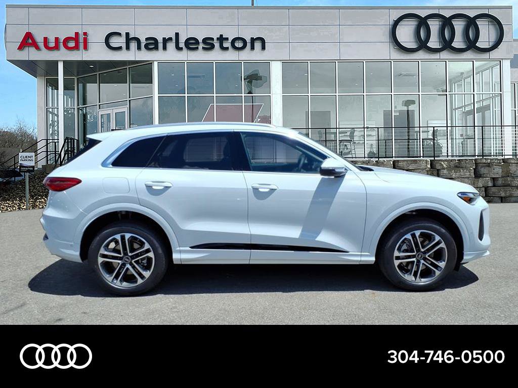 New 2026 Audi Q5 Premium AWD/4WD image 2