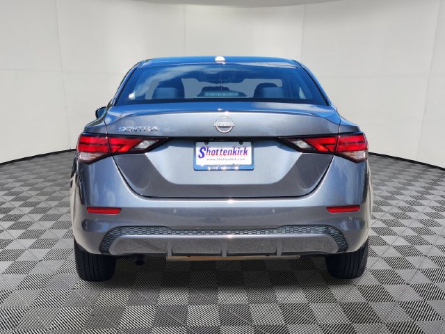 Used 2025 Nissan Sentra SV FWD image 7