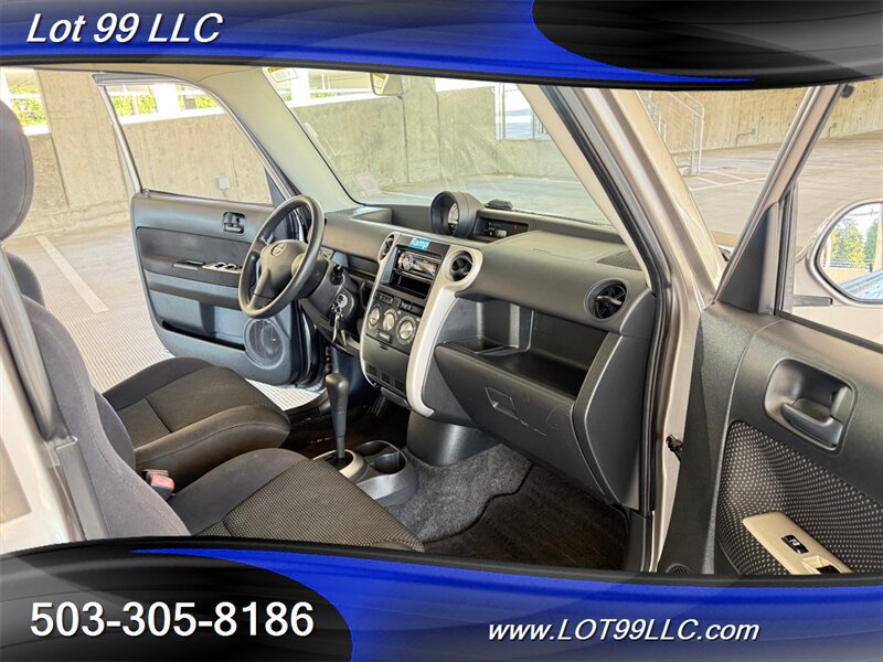 Used 2005 Scion xB FWD image 46