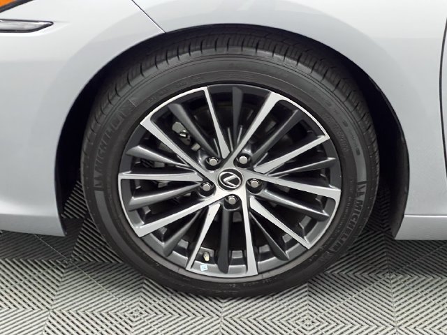 Certified 2023 Lexus ES 350 w/ Premium Package FWD image 23