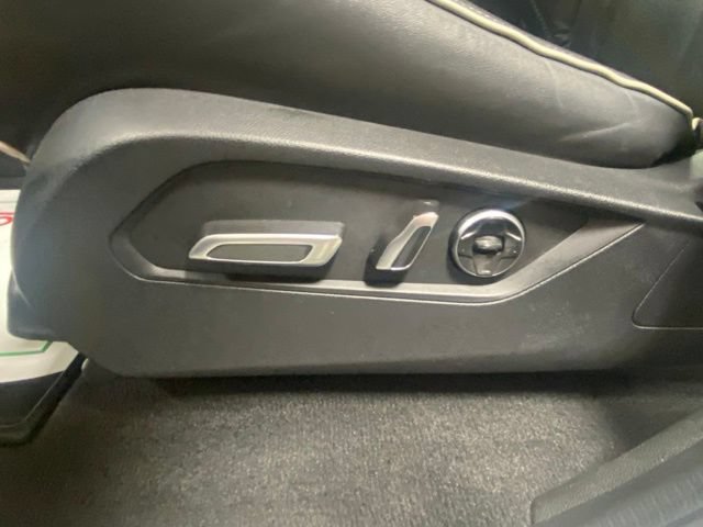 Used 2022 Acura MDX w/ Advance Package AWD/4WD image 12