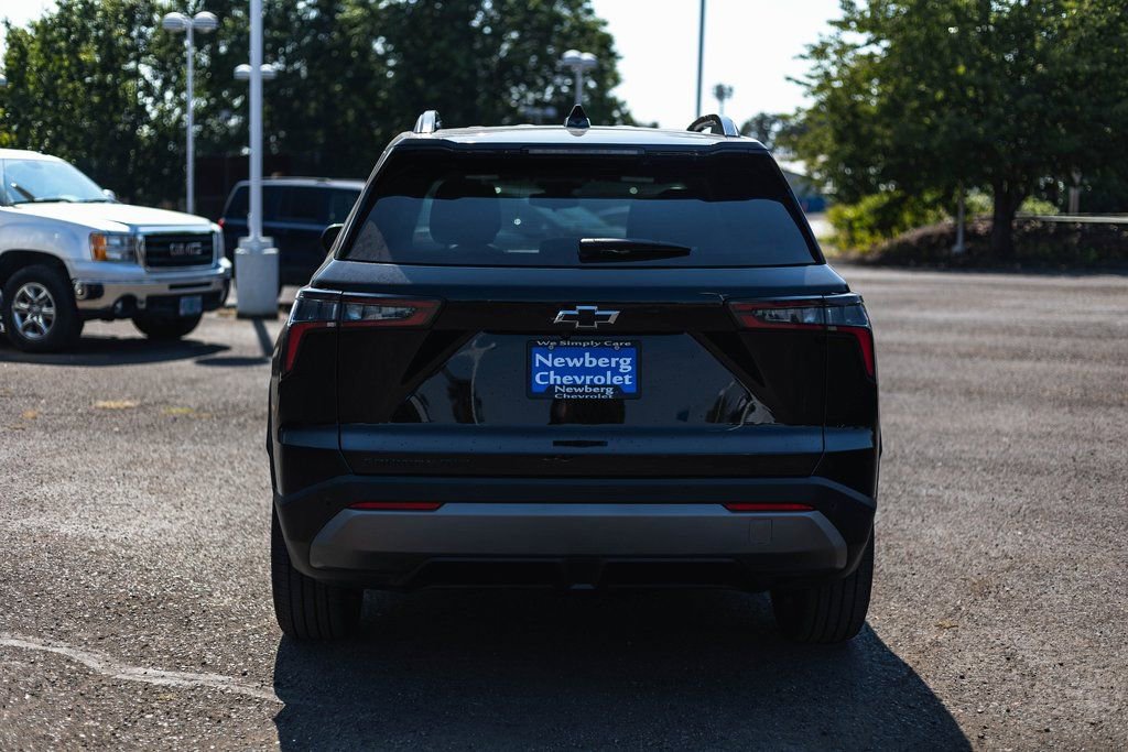 New 2025 Chevrolet Equinox LT w/ Convenience Package II image 28