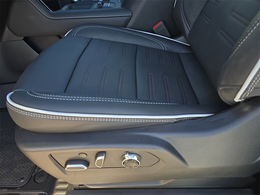 New 2026 GMC Sierra 2500 AT4X image 26