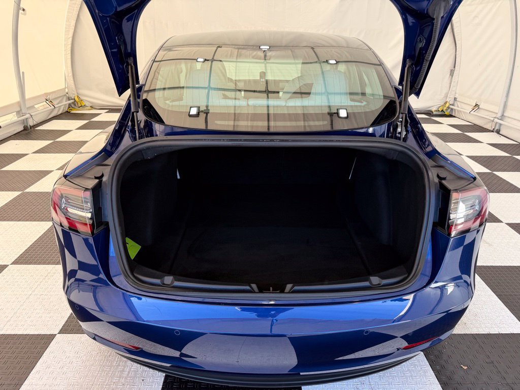 Used 2019 Tesla Model 3 Long Range RWD image 4