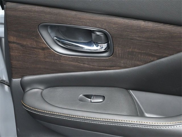 Used 2024 Nissan Murano Platinum w/ Cargo Package image 32