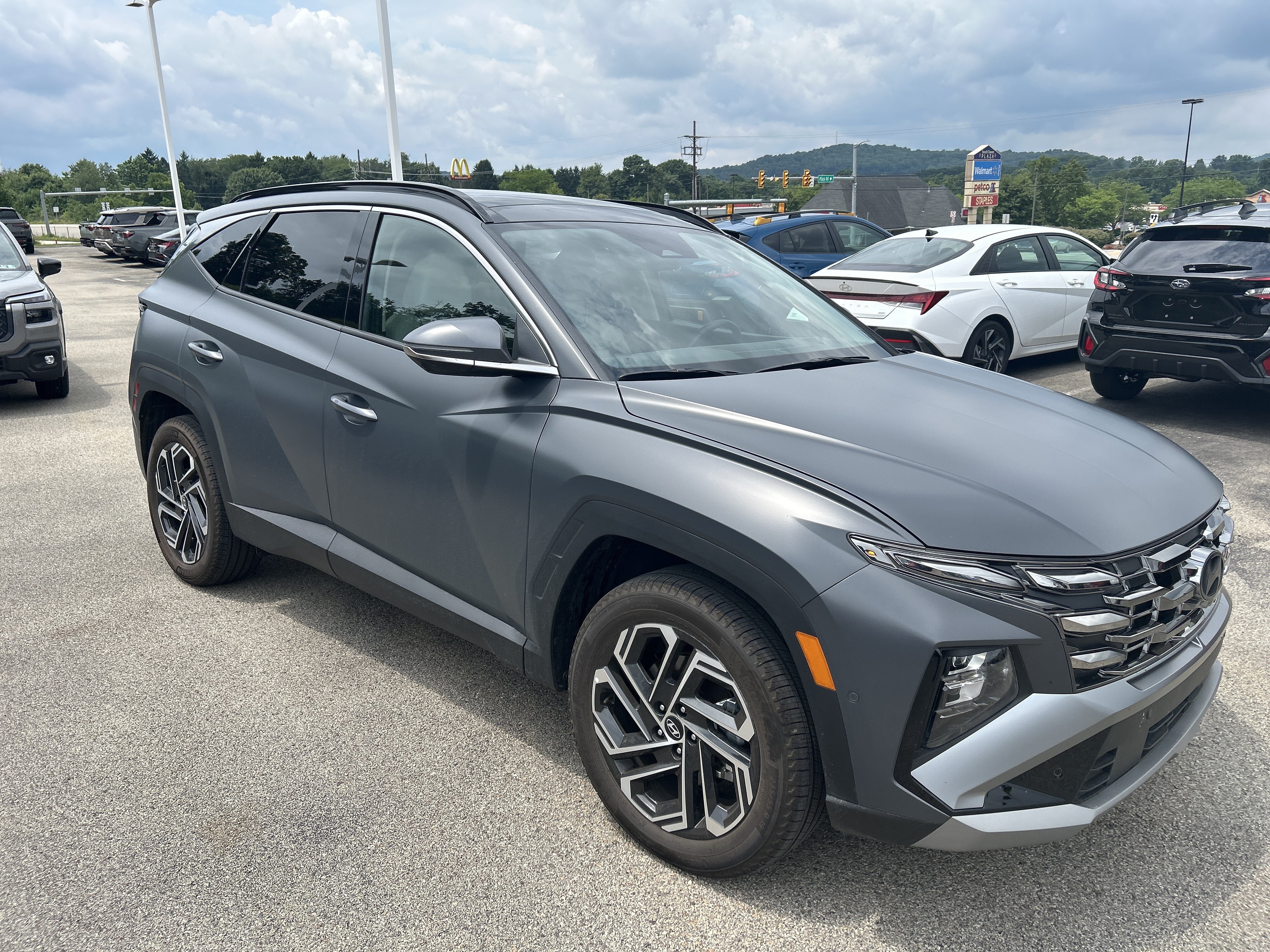 Used 2025 Hyundai Tucson Limited AWD/4WD video 1