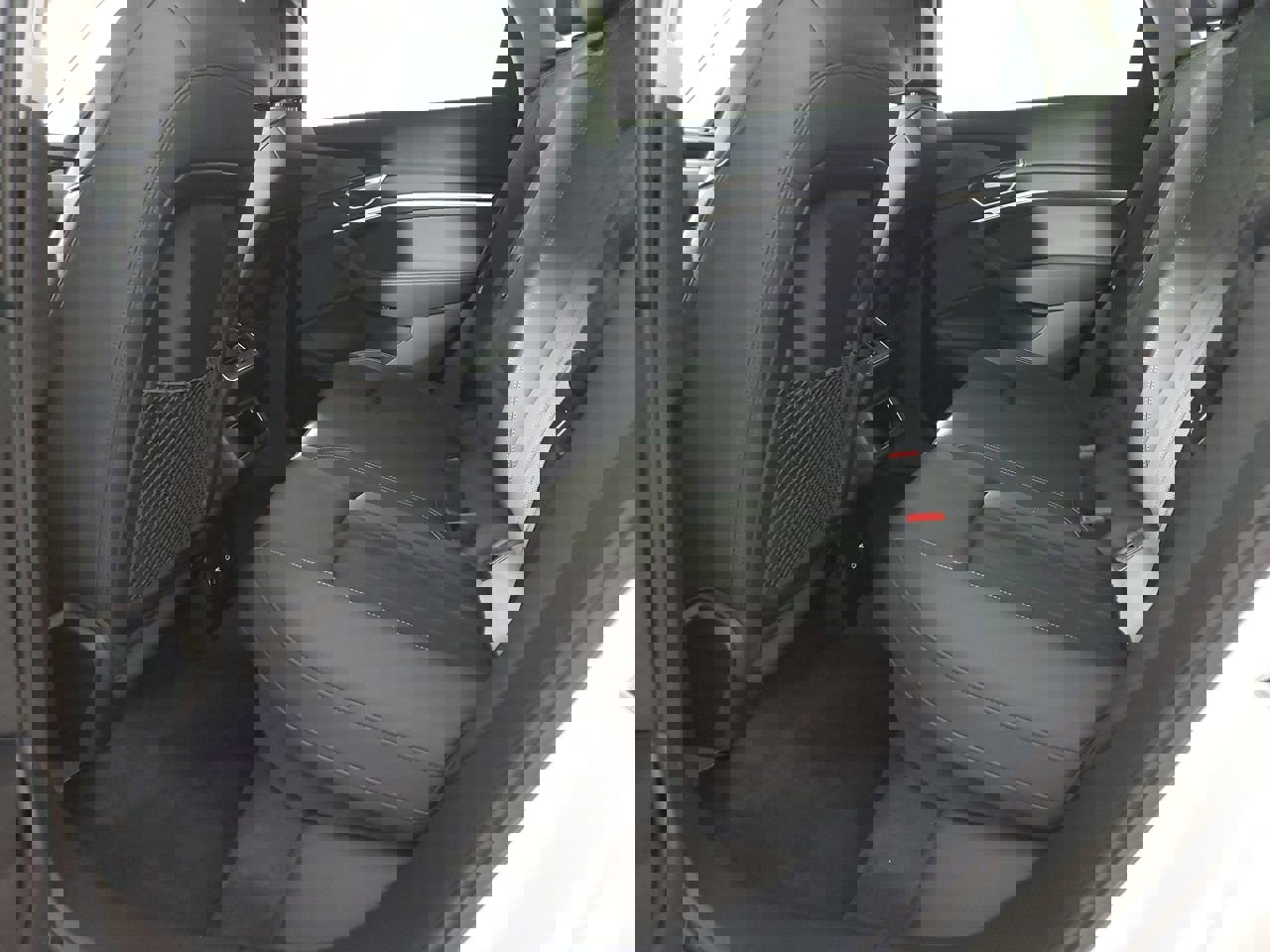 Certified 2021 Audi e-tron Premium Plus w/ Premium Plus Package image 22