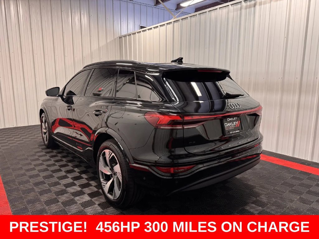 Used 2025 Audi Q6 e-tron Prestige w/ 20" Wheel Package AWD/4WD image 2