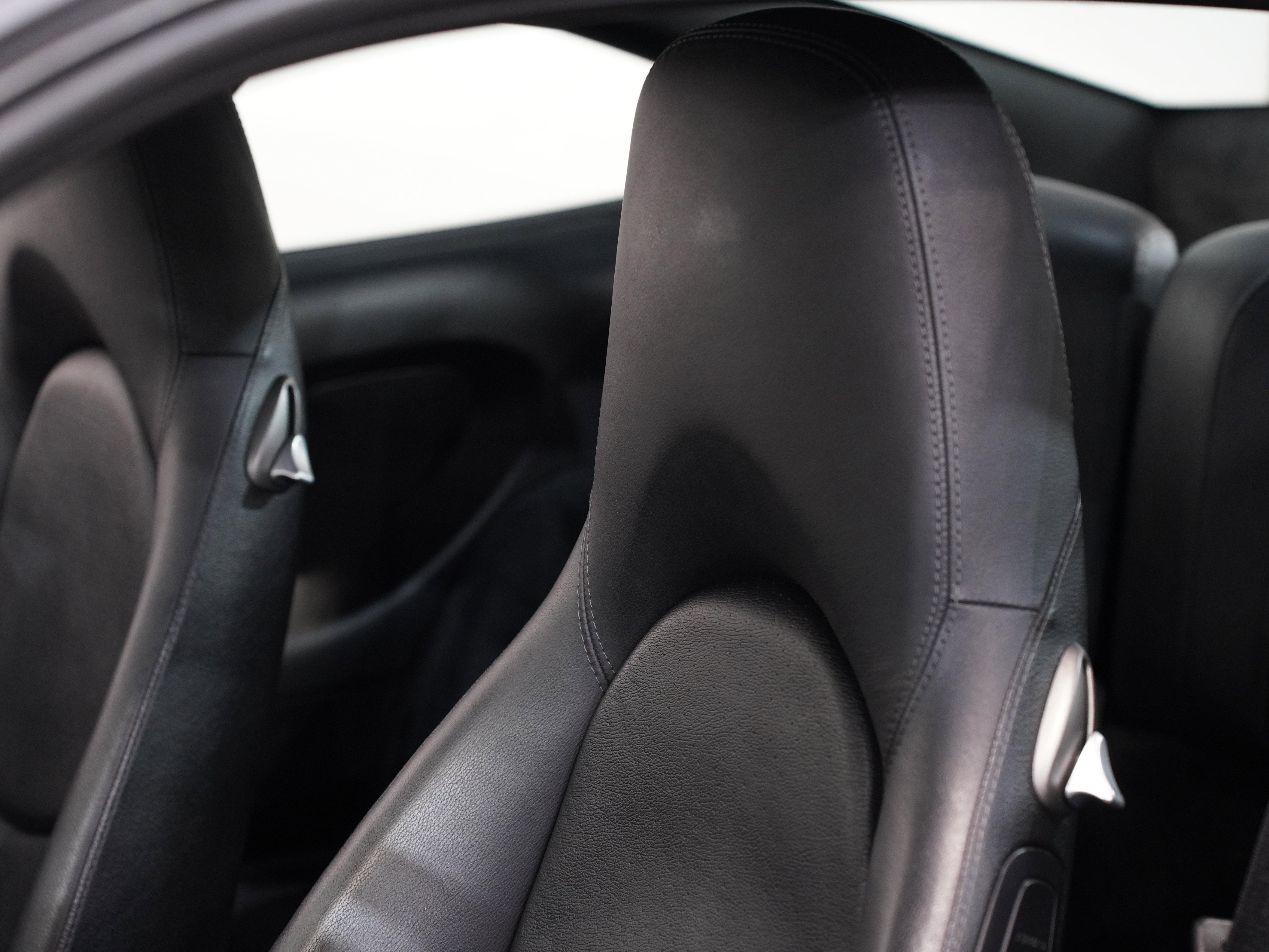 Used 2007 Porsche 911 Carrera S image 33