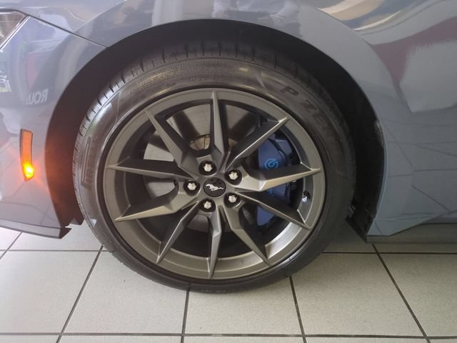 Used 2024 Ford Mustang Dark Horse RWD image 9