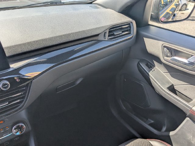 Used 2025 Ford Escape ST-Line AWD/4WD image 16